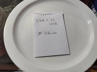 Platos de restaurante de porcelana blanca
