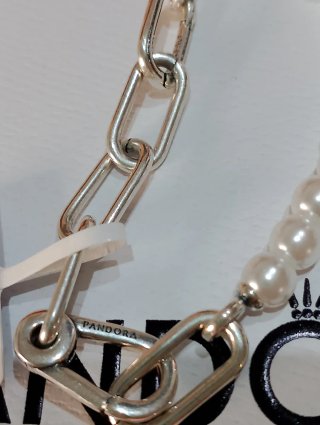Bracciale Pandora con Perle e Maglie in Argento