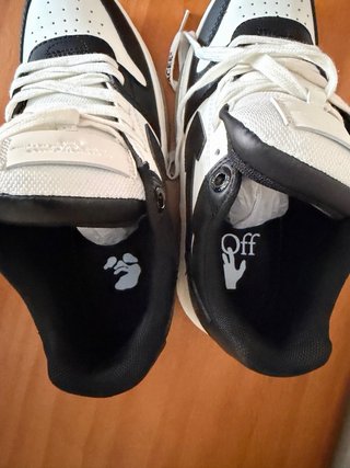 Zapatillas Off-White Negras y Blancas