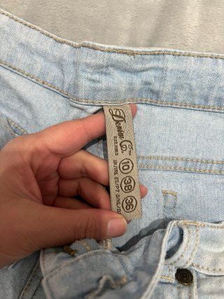Shorts vaqueros desgastados