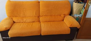 Sofá de 3 plazas tela naranja y marrón