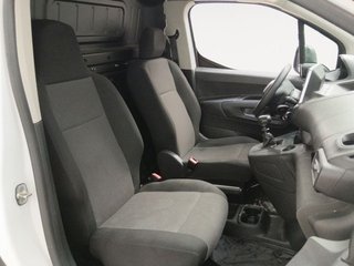 Peugeot Partner Furgon BlueHDi 100 S&S Pro Standard 600kg 73 kW (98 CV)
