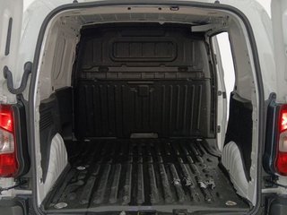 Peugeot Partner Furgon BlueHDi 100 S&S Pro Standard 600kg 73 kW (98 CV)