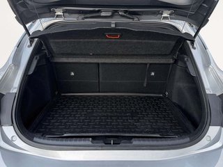Toyota Corolla 125H Active E-CVT 90 kW (122 CV)