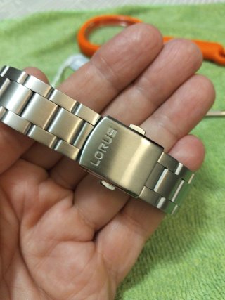 Reloj Lorus Chronograph 100m