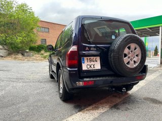 Mitsubishi Montero 2004