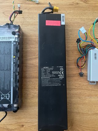 2 Baterías y Centralita Patinete Eléctrico