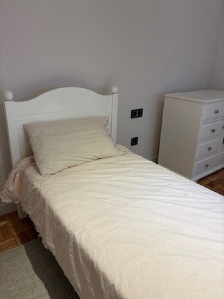 Cama 90cm con somier opcional