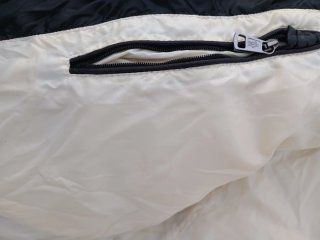 Giacca Moncler nera e beige