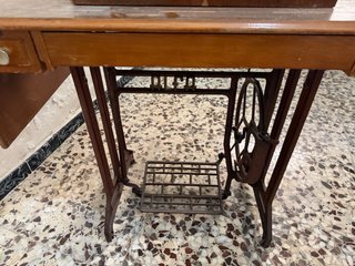 Máquina de coser Alfa vintage