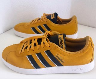 Zapatillas Adidas VL Court 2.0 amarillo/negro