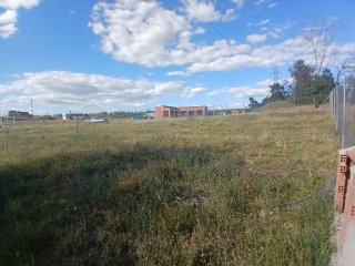 Vendo parcela en lora del rio
