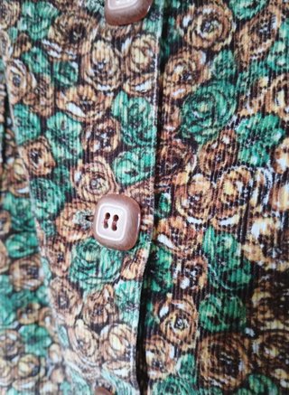 Vestido retro floral de los años 70