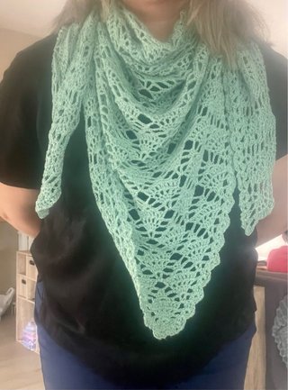 Chal crochet hecho a mano verde menta