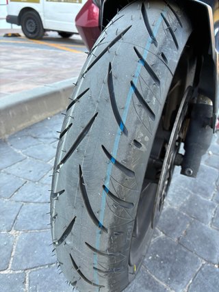 Honda Forza 750 2021 Roja