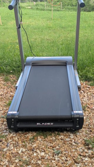 Cinta de Correr Bladez Fitness TR202i