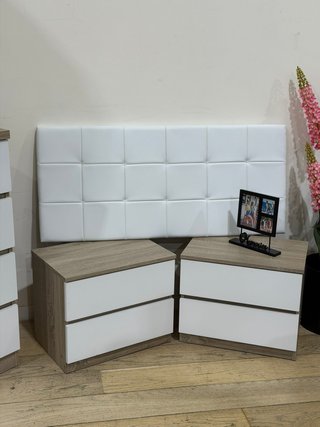 Pack Dormitorio Juvenil: Cómoda y Mesitas