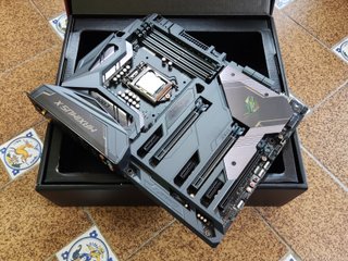 32GB ASUS ROG Maximus X Code i7-8700K de Segunda mano por 310 EUR