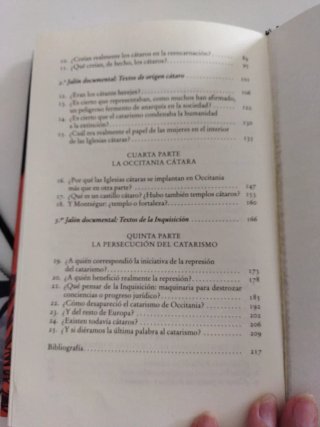 2X 1:La Verdadera historia de los cátaros