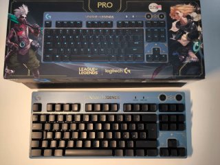 Teclado Logitech G Pro League of Legends