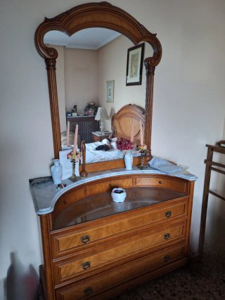 Conjunto muebles dormitorio, madera  raíz de olivo