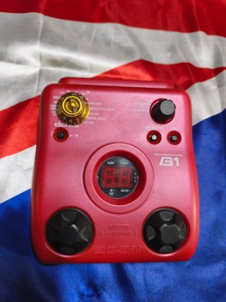 Pedalera Zoom B1 Bajo Efectos