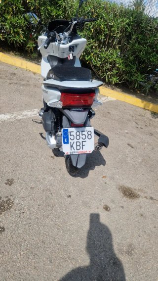 Honda PCX 125cc 2017 Blanca