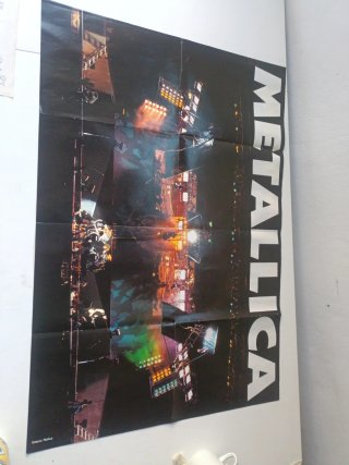 PÓSTERS METALLICA ACDC MANOWAR LEER ANUNCIO