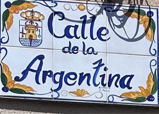 Solar urbano en calle Argentina
