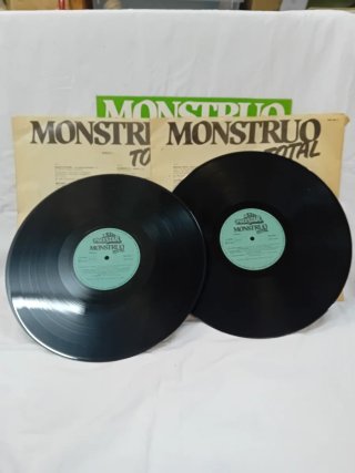 Monstruo Total Vinilo 2 LPS