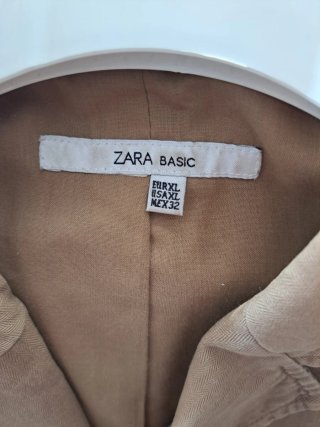 Lote 3 americanas Zara Basic .
