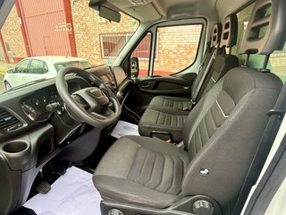 IVECO Daily 35C16H A8 V 2024 carrozado 160cv