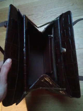 Bolso marrón efecto piel cocodrilo