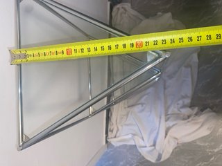 Estantería esquinera triangular cristal metal 80s