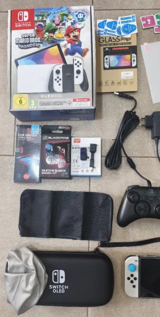 Nintendo Switch OLED Blanca + Accesorios