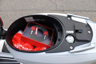 Lambretta V50
