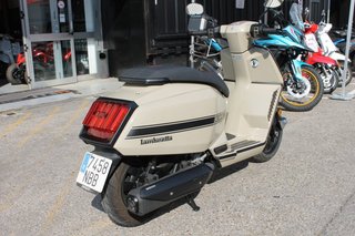 Lambretta X300 SR