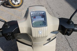 Lambretta X300 SR