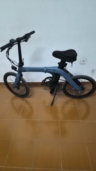 Bicicleta Eléctrica Plegable Gris