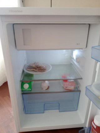 Nevera Hisense,camping,camper,caravana, habitacion