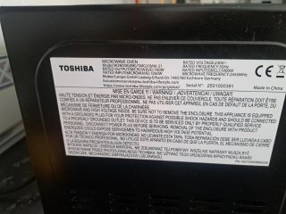 Microondas Toshiba Negro