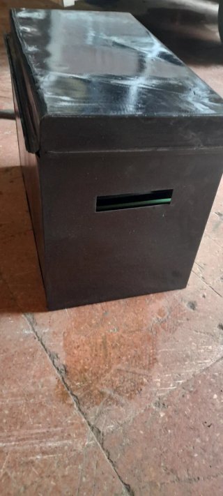 Caja de herramientas metálica