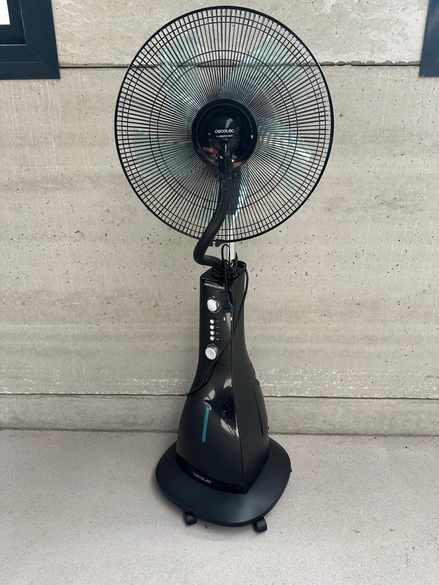 Ventilador Cecotec con nevulizador