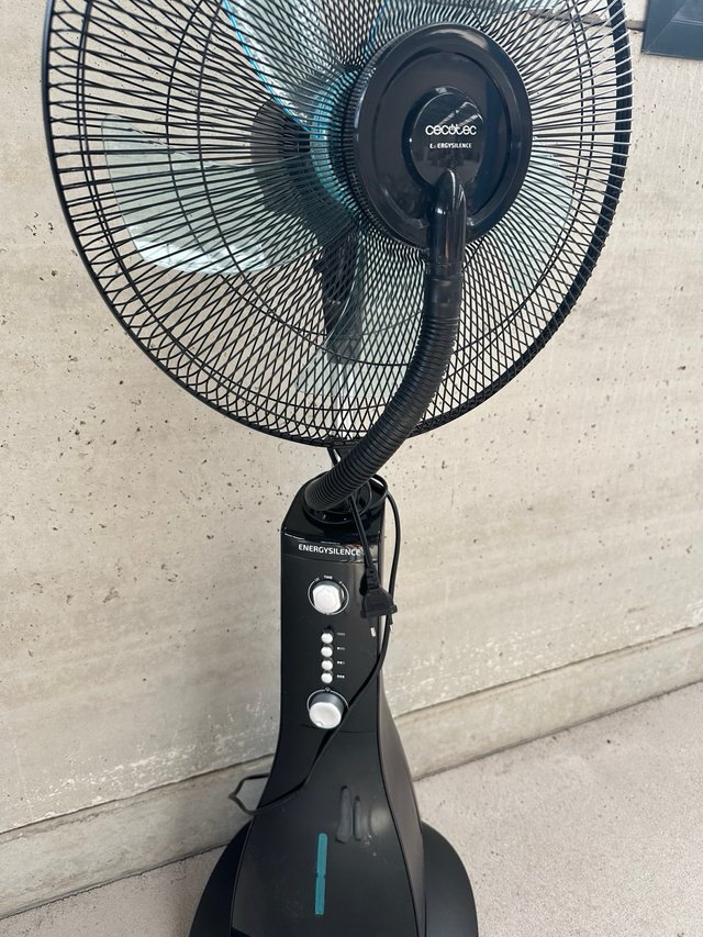 Ventilador Cecotec con nevulizador