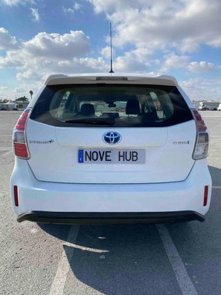 Toyota Prius+ 2019