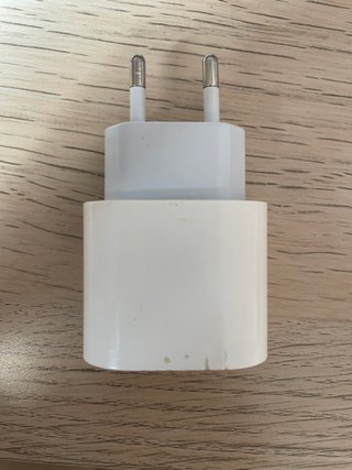 Adaptador Apple 20W USB-C Carga Rápida