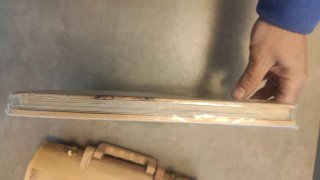 Portafoto in legno con libro foto