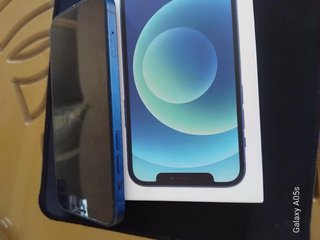 Iphone 12 azul marino