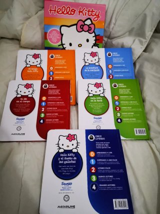 Set 5 libros Hello Kitty para aprender a leer