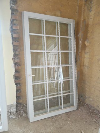 Ventana PVC con palillería